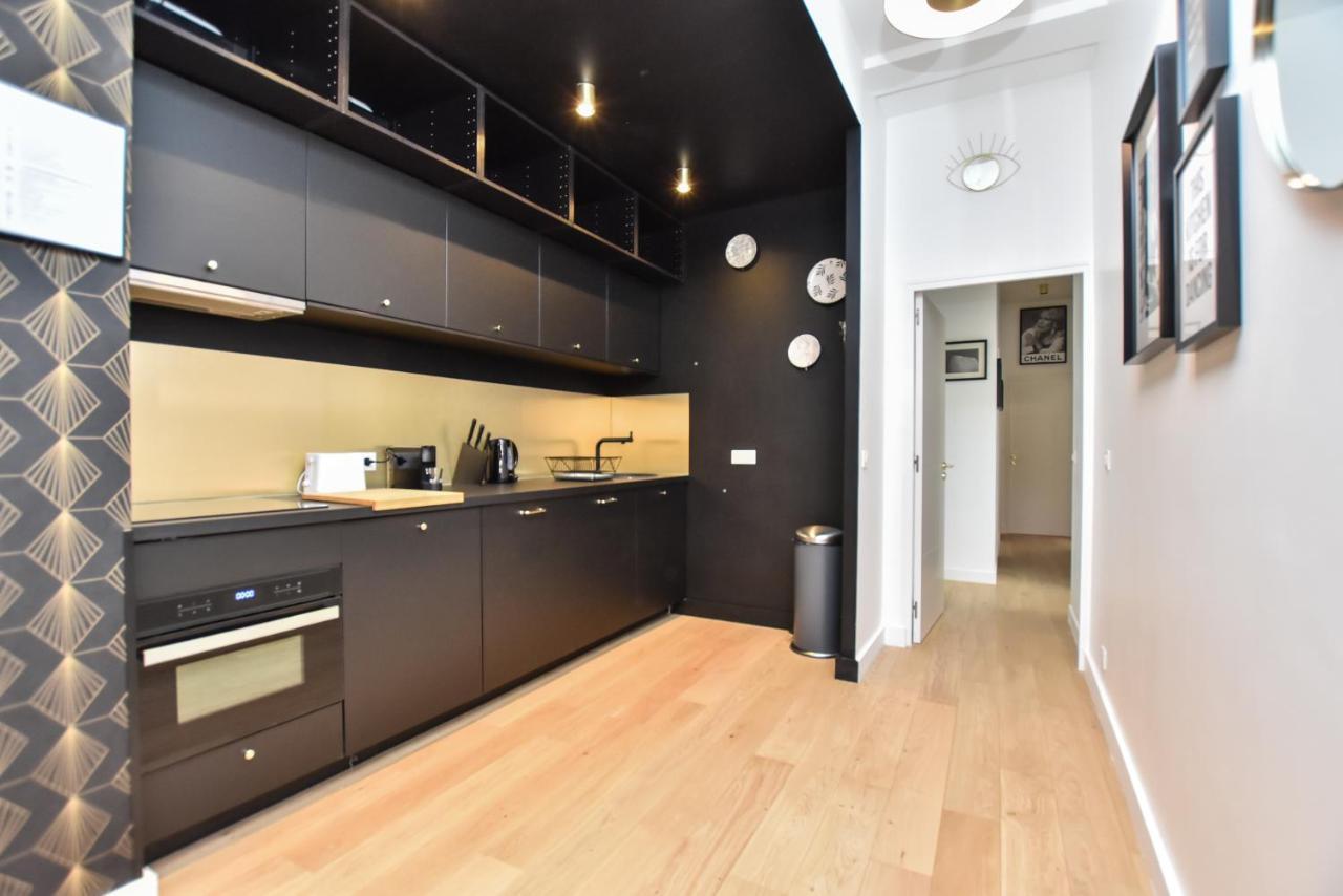 Canal Saint Martin - Amazing 12p/4br Apartment *
